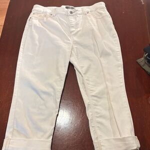 Chico's size 2 So Lifting Cream Pants, Blingy pockets and butt